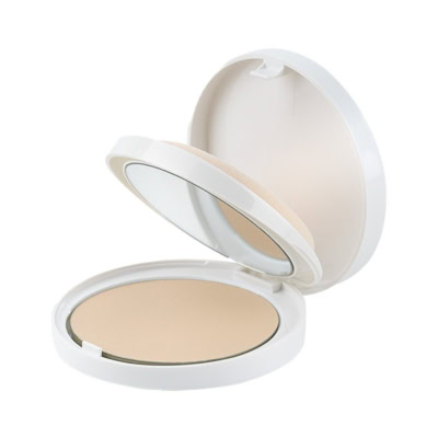 Eye Care Fond De Teint Compact Perfecteur SPF 25